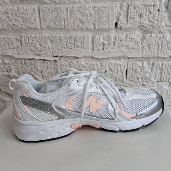 NEW BALANCE MEN'S NEW NEVER WORN SIZE 10.5 PINK/WHITE - Picture 4 of 10